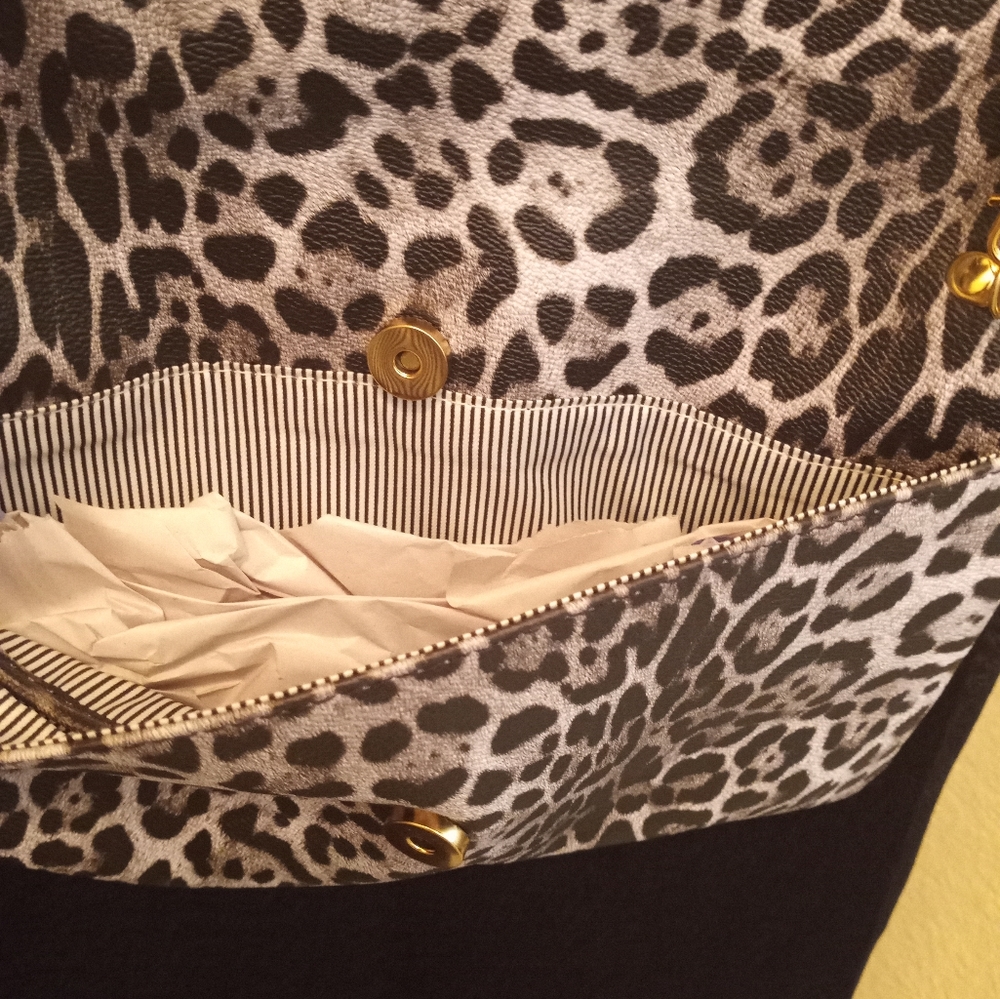 PURSE - Picture 4 of 7